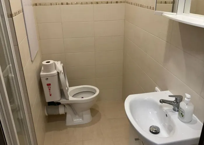V Karlových Varech Pro 2 Osoby, Free Wifi Appartamento